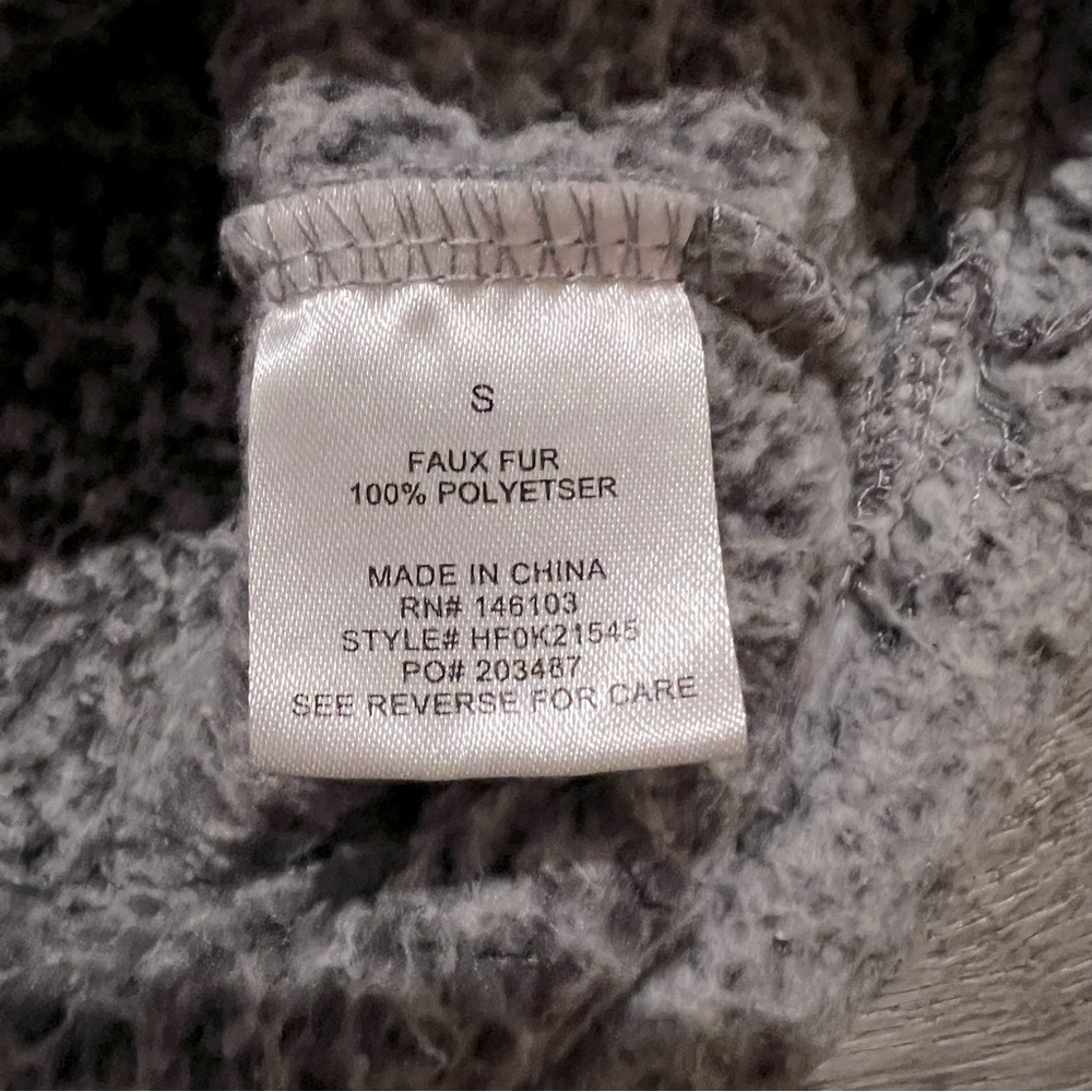 Hippie Rose Soft Gray Sherpa Teddy Quarter Zip Pullover Sweatshirt Small - Picture 9 of 10